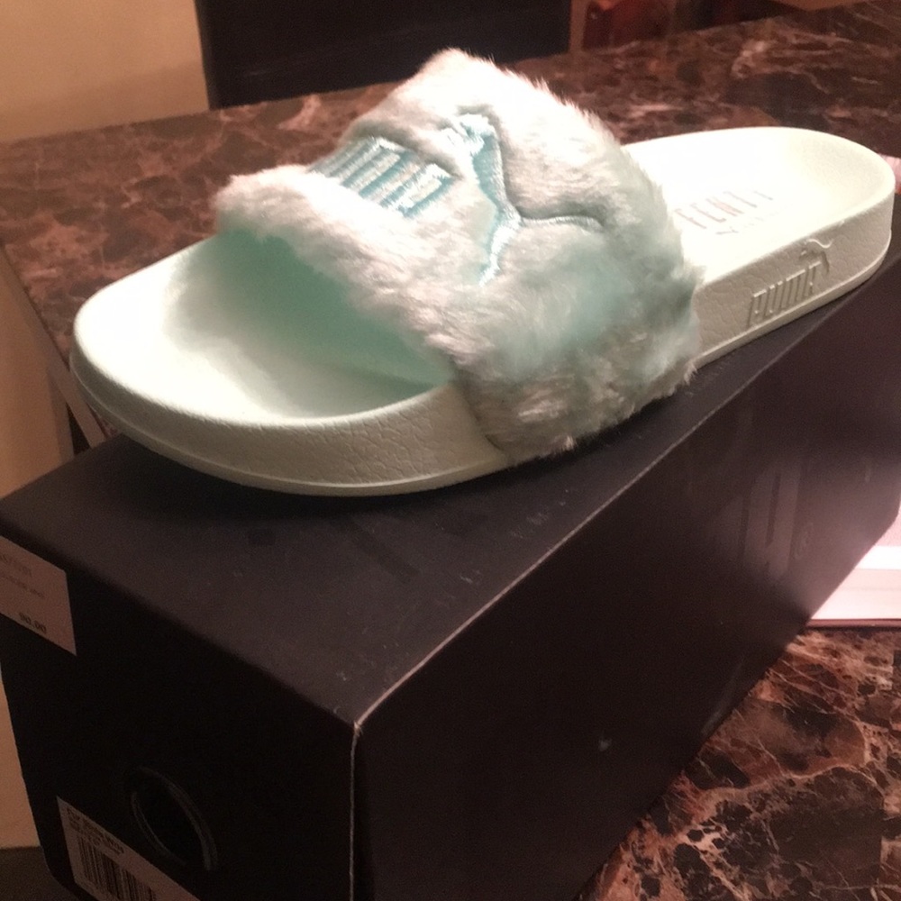 Puma Fenty fur slides Size 8.5